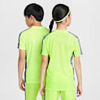 Nike Academy Older Kids' Dri-FIT Football Top