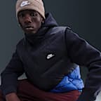 Ανδρικό αμάνικο μπουφάν Statement με πούπουλα Nike Windrunner