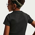 Nike Sportswear Older Kids' (Girls') Slim Cropped Ribbed T-Shirt