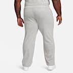 Nike Sportswear Club kötött, nyitott szegélyű férfinadrág