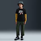 Nike Sportswear Older Kids' T-Shirt