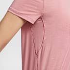 เสื้อแขนสั้นผู้หญิง Dri-FIT Nike One Classic