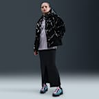 Chamarra acolchada Therma-FIT brillante para mujer Nike Sportswear