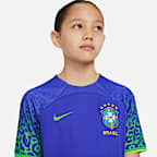 Brazil 2022/23 Stadium Away Older Kids' Nike Dri-FIT Football Shirt