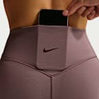 Shorts de ciclismo de tiro alto de 13 cm sin costura frontal para mujer Nike Universa