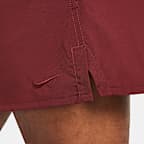Shorts versátiles sin forro Dri-FIT de 13 cm para hombre Nike Unlimited