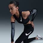 Leggings de tiro medio de 7/8 para mujer Nike Fast