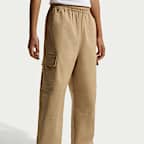 Nike Sportswear Club Older Kids' Woven Cargo Trousers