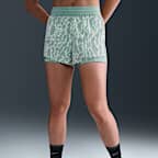Shorts de correr Dri-FIT con estampado de tiro medio 2 en 1 para mujer Nike Swift