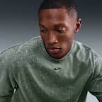 Nike Sportswear Premium Essentials Men's Long-Sleeve T-Shirt