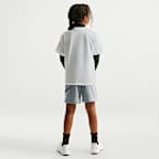 Nike Sportswear Club frottéshorts til store barn (jente)