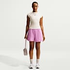 Playera de manga corta de tela de canalé ajustada para mujer Nike Sportswear Chill Knit