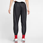 Nike Sportswear Women's Woven Trousers