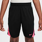 Nike Dri-FIT Strike Older Kids' Football Shorts