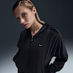 Black/Sail