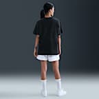 Nike Women's Loose Short-Sleeve Basketball T-Shirt