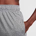 Nike Attack Women's Dri-FIT Fitness Mid-Rise 5" Unlined Shorts