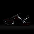 Nike Zoom Vomero 5 Men's Shoes