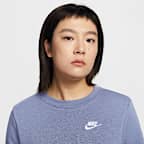 เสื้อวอร์มคอกลมผู้หญิง Nike Sportswear Club Fleece