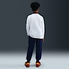 Nike Sportswear Older Kids' T-Shirt