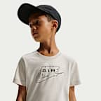 Nike Sportswear Older Kids' T-Shirt