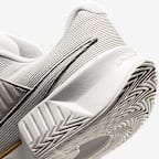 Nike GP Challenge Pro Premium Men's Hard Court Tennis Shoes