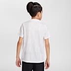 Chelsea F.C. Academy Pro Older Kids' Nike Dri-FIT Football Pre-Match Top