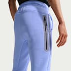 กางเกงจ๊อกกิ้งผ้าฟลีซผู้ชาย Nike Tech พร้อมลายสะท้อนแสง