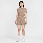 Nike Sportswear Chill Terry 女款中腰毛圈布印製圖樣短褲