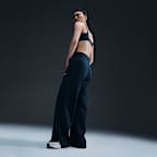 Pants de entrenamiento de tiro alto y piernas anchas para mujer Nike Sportswear Phoenix Fleece