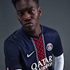 เสื้อแข่งฟุตบอล Replica ผู้ชาย Nike Dri-FIT Paris Saint-Germain 2025/26 Stadium Home