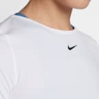 เสื้อเทรนนิ่งแขนสั้นผู้หญิง Nike Pro