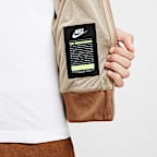 Chamarra con gorro para hombre Nike Sportswear Windrunner