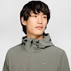 เสื้อแจ็คเก็ตอเนกประสงค์เคลือบกันน้ำมีฮู้ดผู้ชาย Nike Repel Unlimited