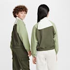 Nike Sportswear Amplify Older Kids' Woven Full-Zip Jacket