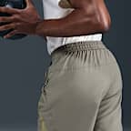 Shorts versátiles Dri-FIT de 23 cm sin forro para hombre Nike Form