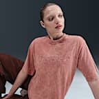 ナイキ スポーツウェア ウィメンズ Tシャツ