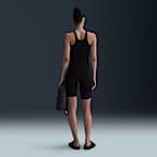 Traje de baño con piernas y cuello alto para mujer Nike Swim HydraStrong Solid