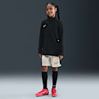 Sail/Black/University Red