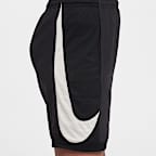 Nike Academy Older Kids' Dri-FIT Football Shorts