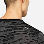 Nike Dri-FIT Run Division Rise 365 Men's Short-Sleeve Running Top