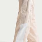 Pants deportivos de tiro medio oversized para mujer Nike Sportswear