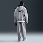 Hoodie de basquetebol Therma-FIT com fecho completo Nike Standard Issue para homem