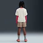 Nike Sportswear Older Kids' (Girls') T-Shirt