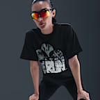 เสื้อยืดวิ่งผู้หญิง Nike