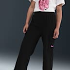 Conjunto de sudadera de cuello redondo sin cierre y pants cargo de French Terry para niños talla pequeña Nike