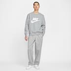 Nike Sportswear Club Men's Graphic Fleece Crew