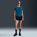 Playera de correr de manga corta Dri-FIT para mujer Nike Tempo Swoosh Run