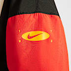 Nike Sportswear Women's Woven Lightweight 1/4-Zip Jacket