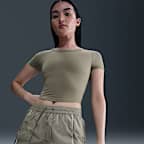 나이키 윈드러너 여성 미드라이즈 2인치 우븐 쇼츠